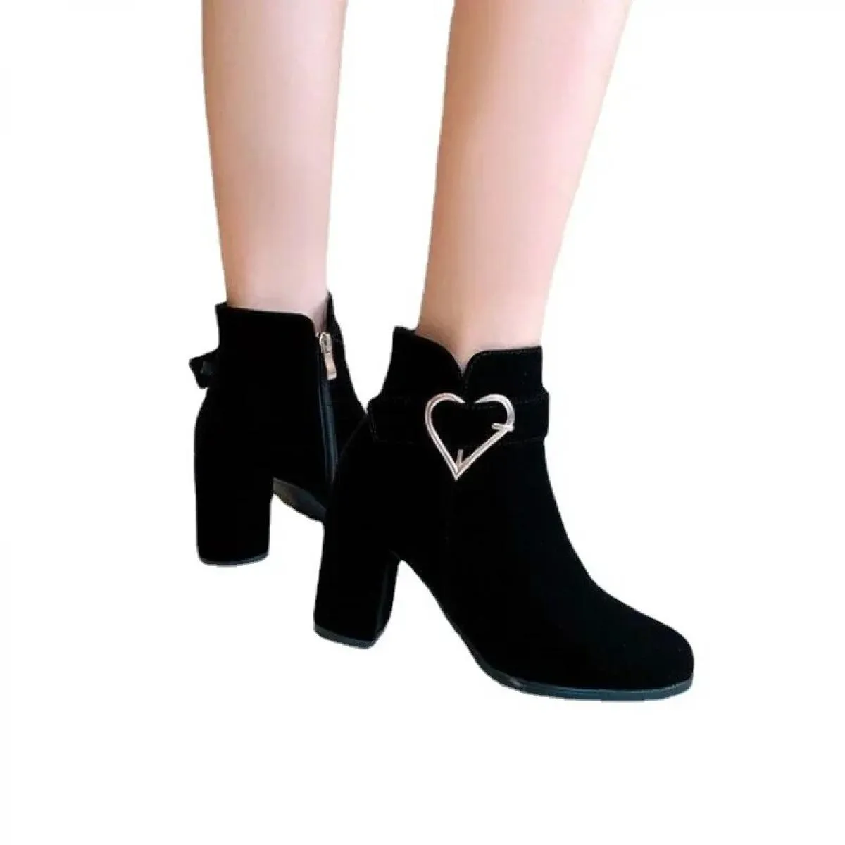 2023 vendita calda scarpe da donna con tacco quadrato stivali moderni alla caviglia in pelle scamosciata di mucca inverno punta