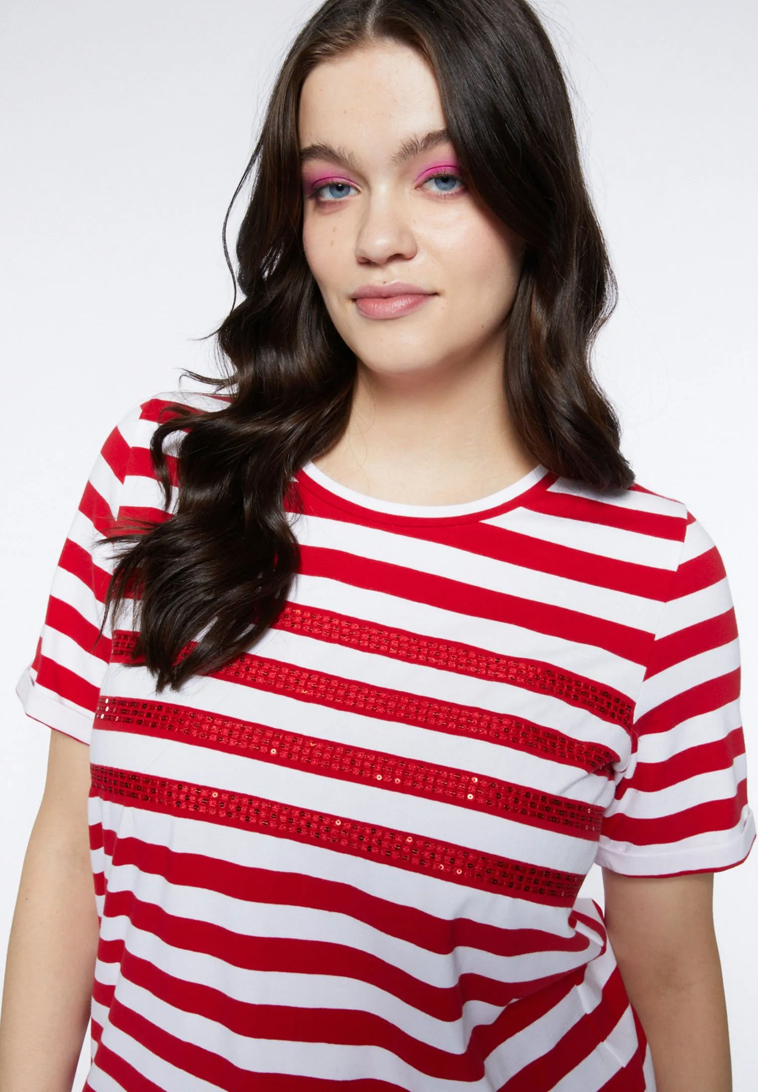 A RIGHE CON RICAMO - T-shirt con stampa