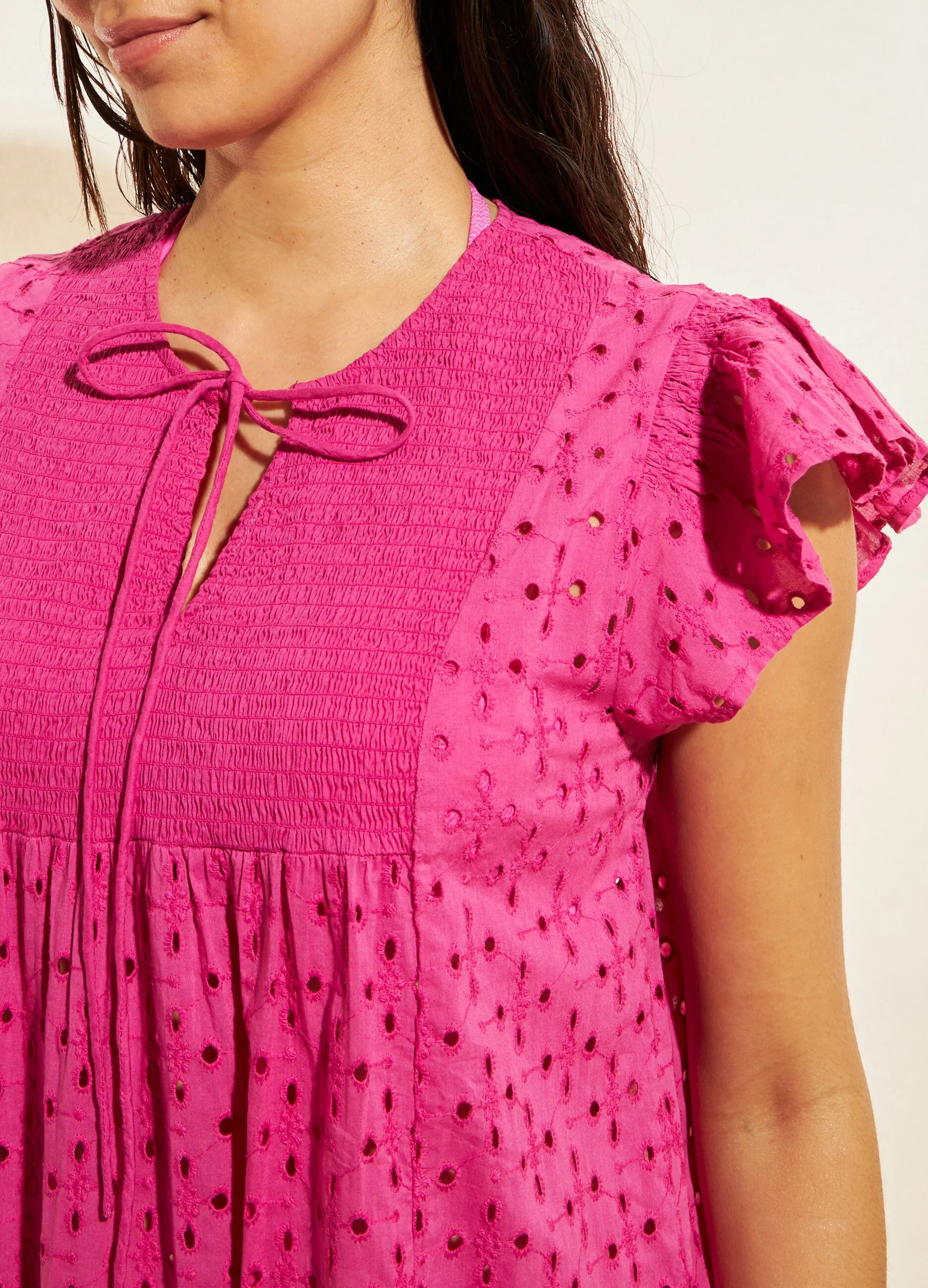 Abito copricostume corto in puro cotone ricamato donna