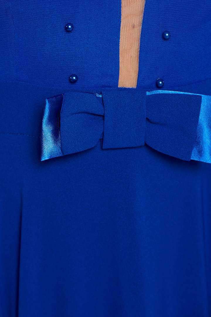 Abito lungo svasato blu Fofy corpino con piccole perline decorative e con fiocco
