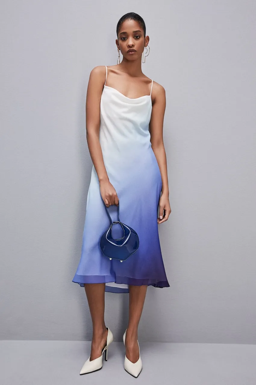 Abito midi con scollo a goccia in Chiffon