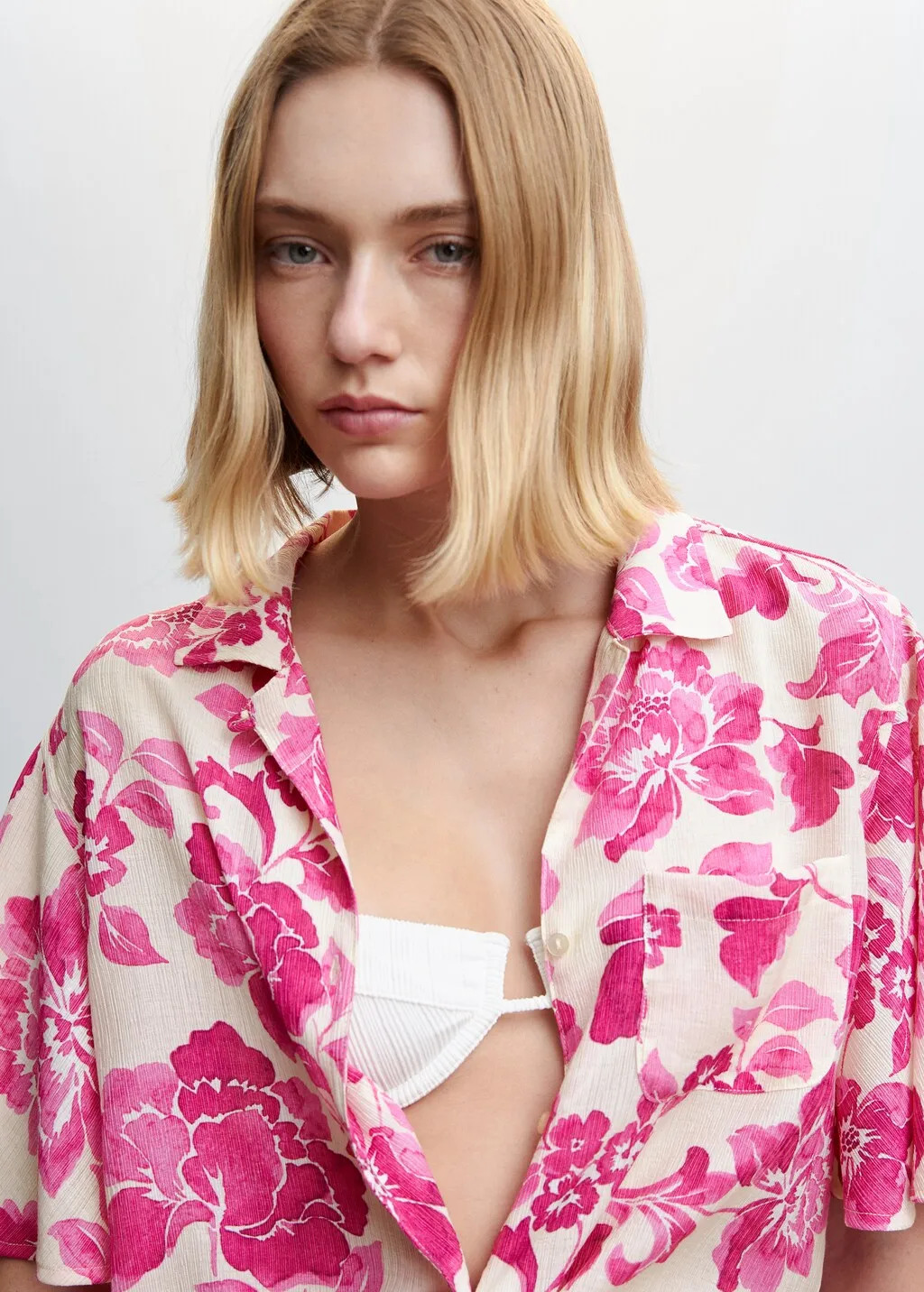 Camicia floreale nodo