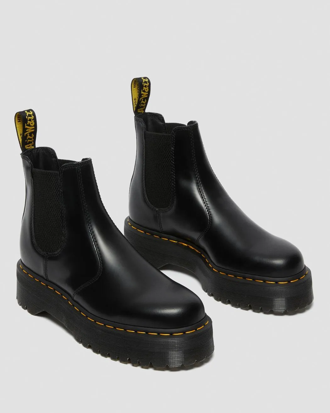 Dr.Martens  ---------    ------------Dr. martens scarpe beatles 2976 quad black polished smooth nero