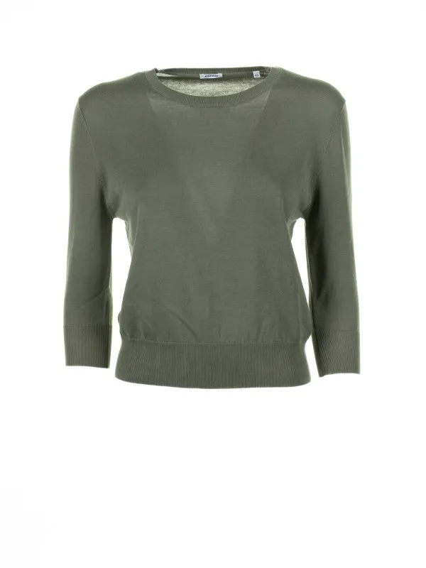 Green shirt with 3/4 sleeves