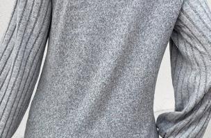 Maglia con maniche a costine, colore grigio
