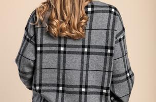 Maglia con stampa a quadri, grigia