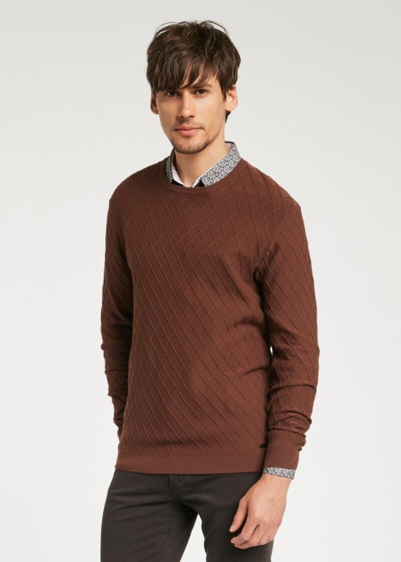 Maglione con lavorazione a rombi