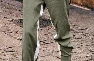 PANTALONE ALLA MODA CON RIGA SUI LATI, ELASTICIZZATE IN VITA  FRIEDA, VERDE