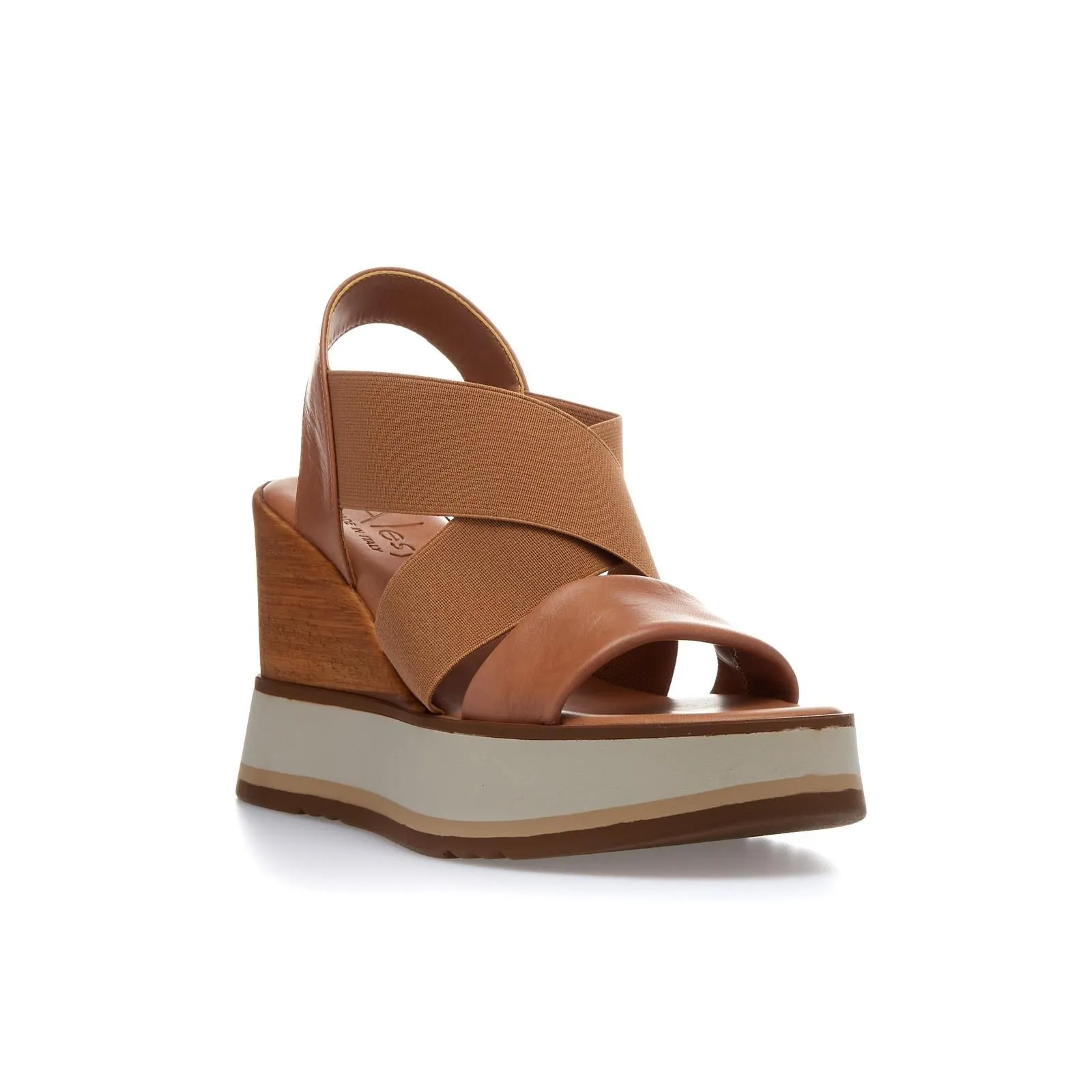 Sandali beige con zeppa in pelle