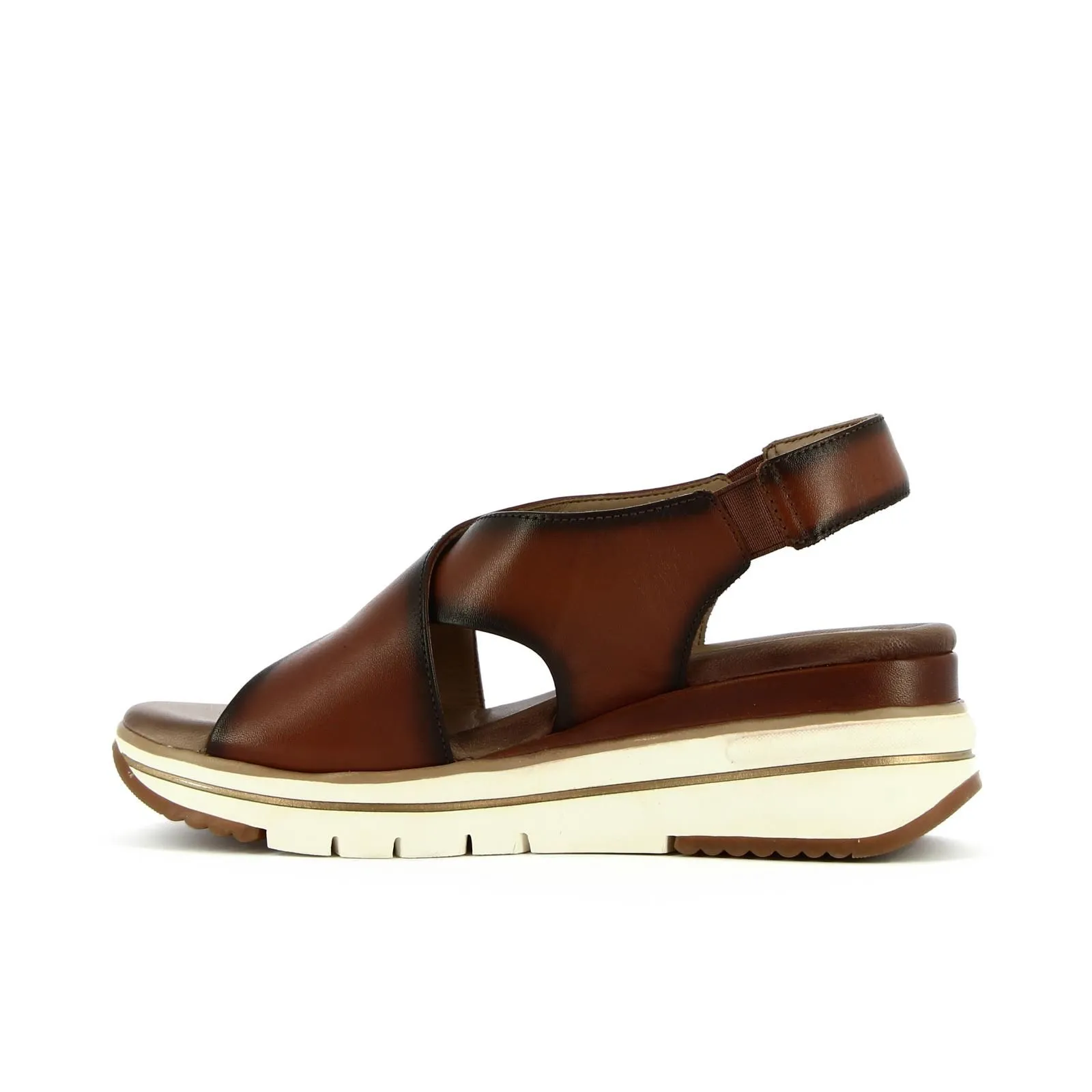 Sandali marroni in pelle con zeppa