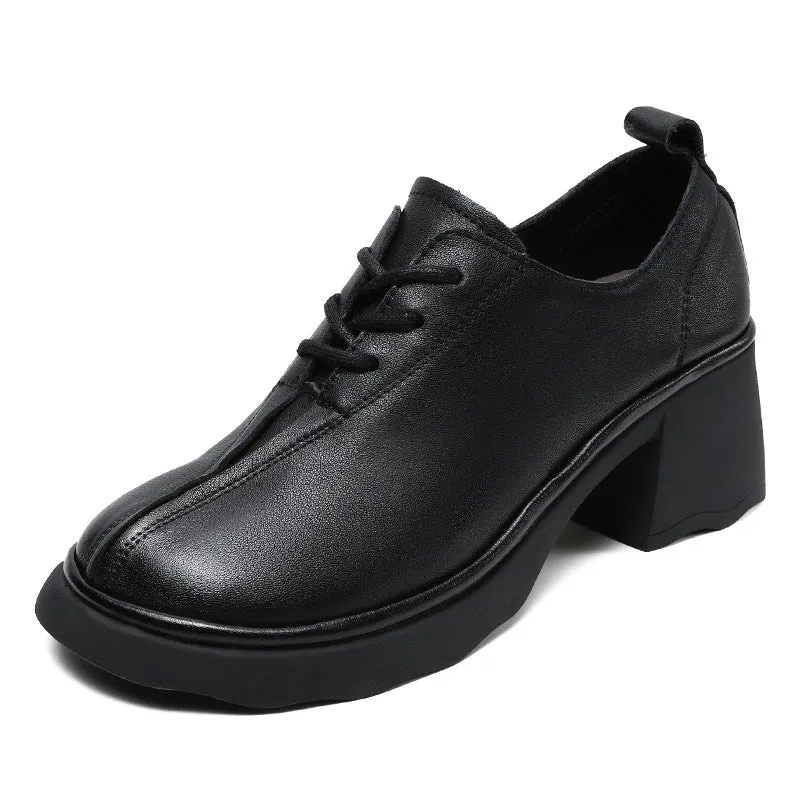 Scarpe casual da donna con tacco grosso in pelle retrò