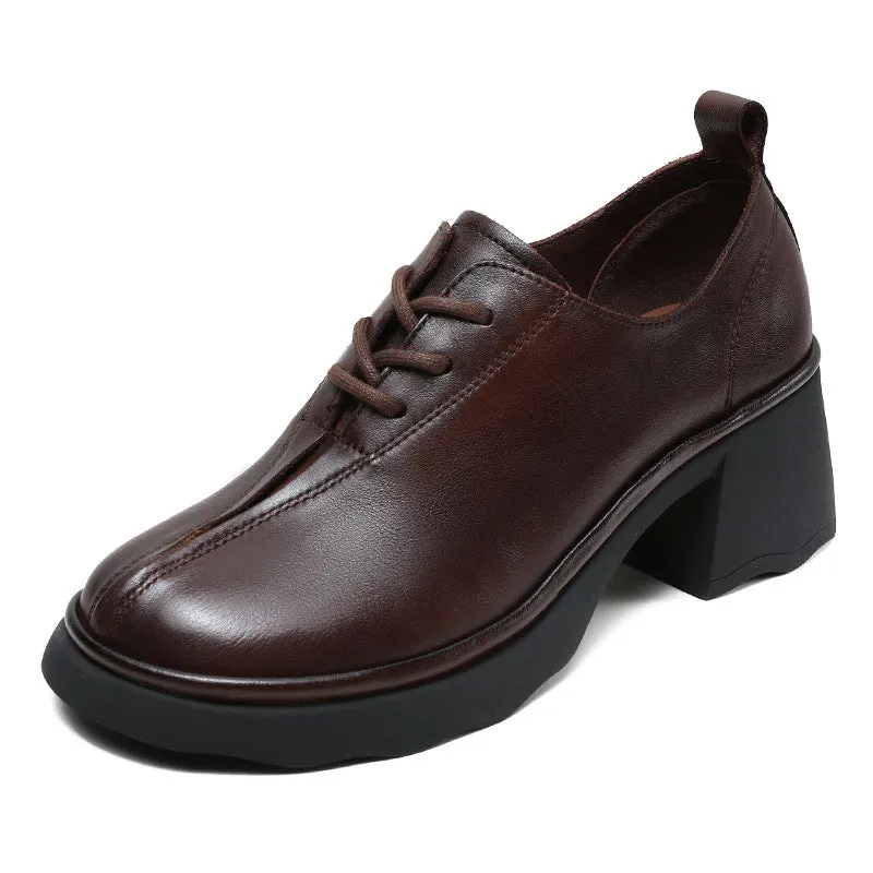Scarpe casual da donna con tacco grosso in pelle retrò