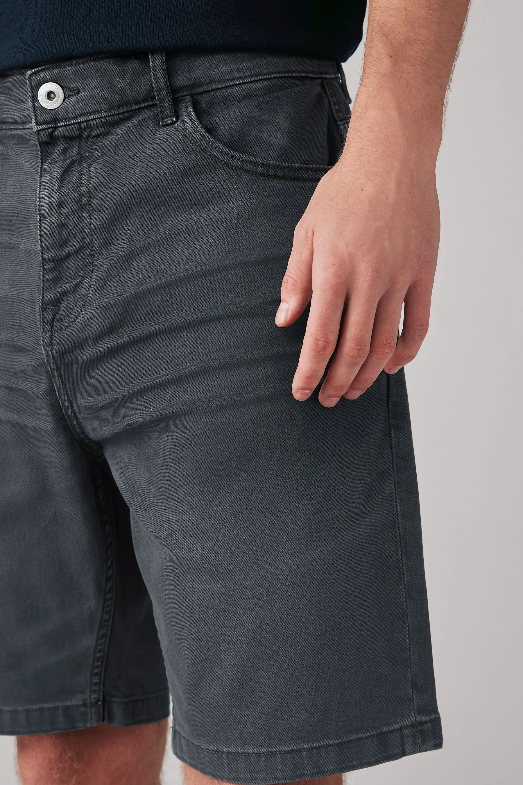 Shorts Denim tinti in capo