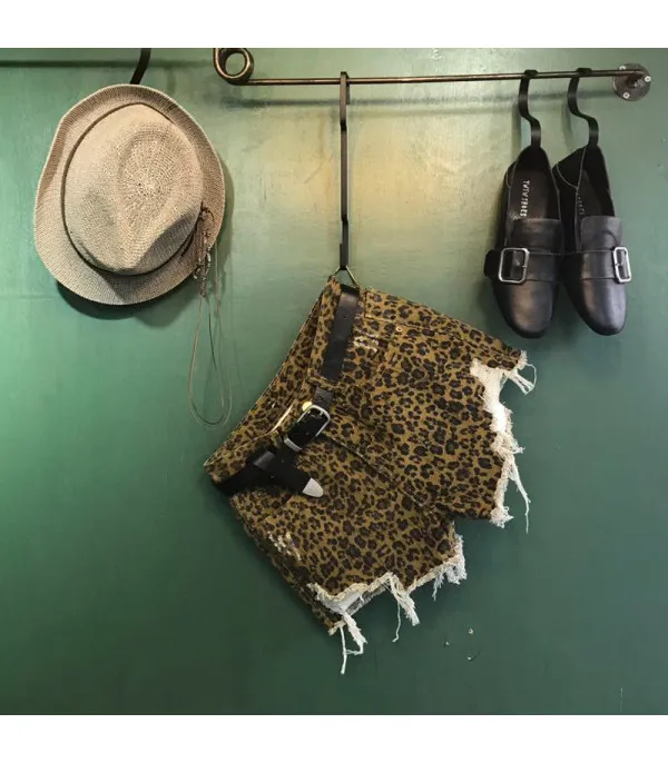 Shorts leopardato denim sfrangiato