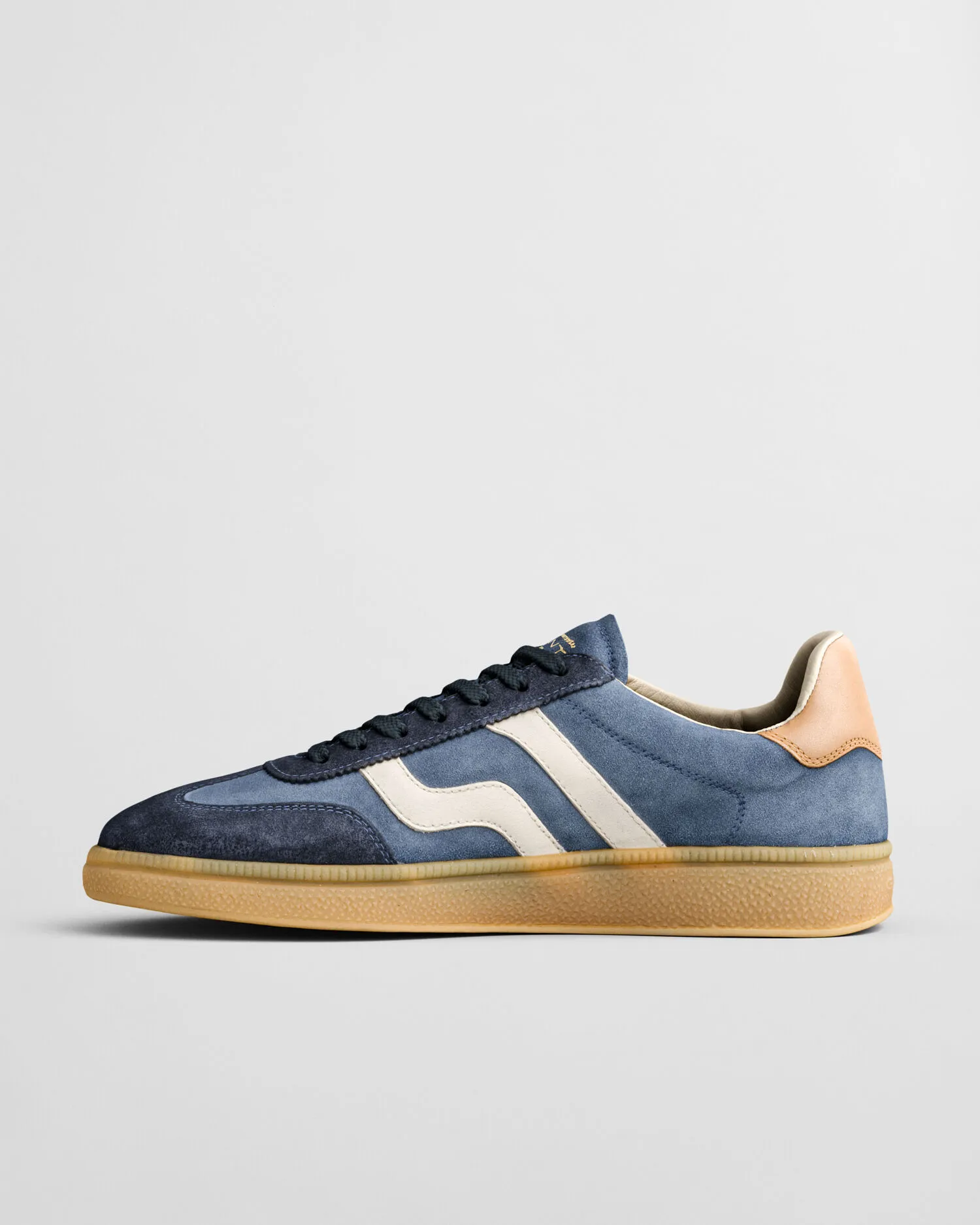 Sneakers Cuzmo in camoscio    