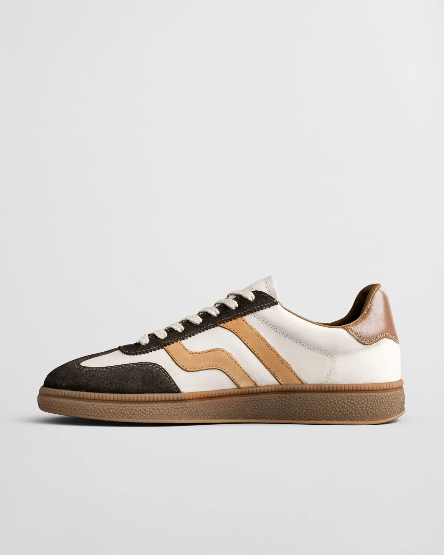 Sneakers Cuzmo in pelle e camoscio    