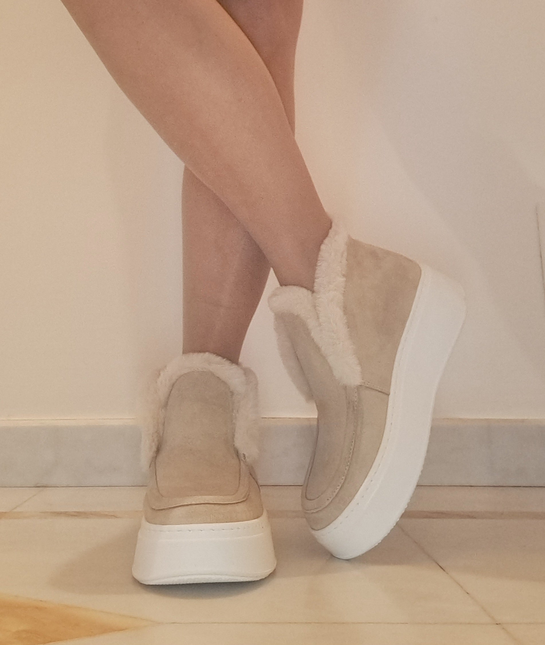 STIVALETTI MINI CAMOSCIO BEIGE