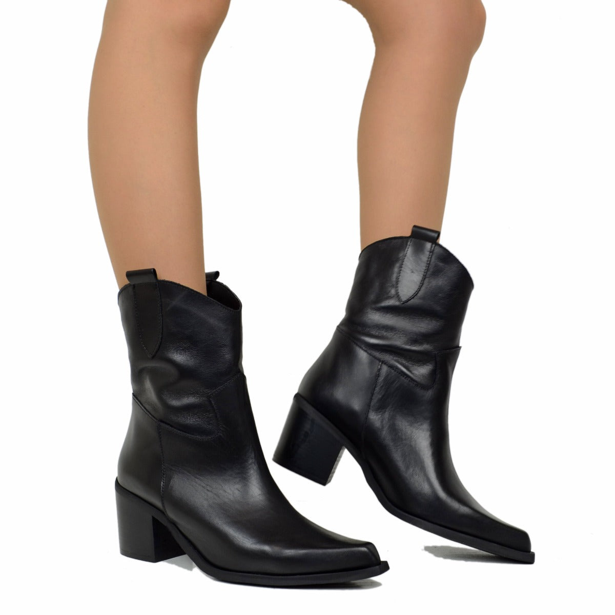 Stivaletti Texani Donna Neri in Pelle Tacco Medio Made in Italy