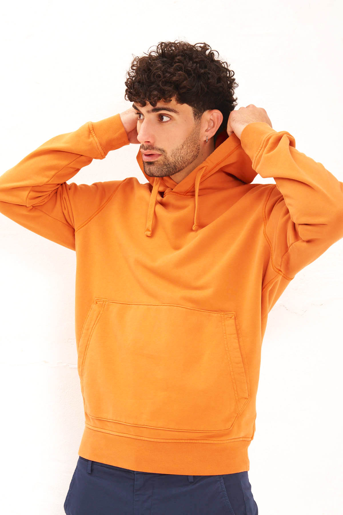 STONE ISLAND Felpa con cappuccio tinta in capo