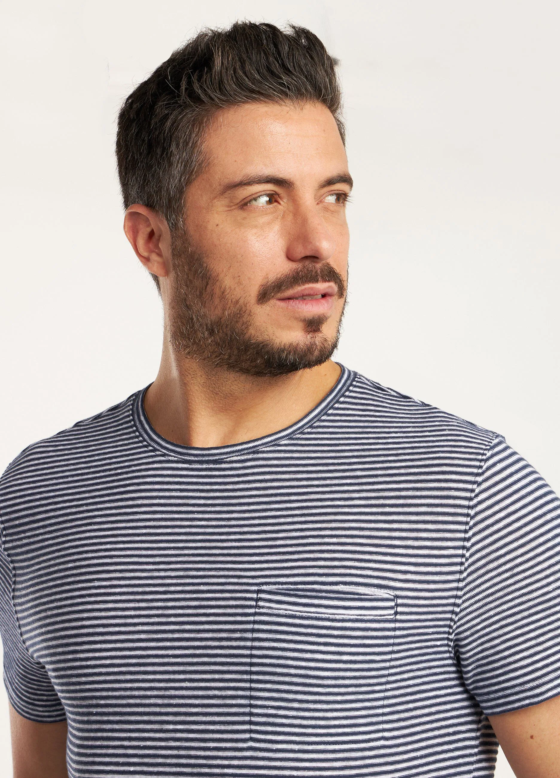T-shirt a righe in misto lino uomo