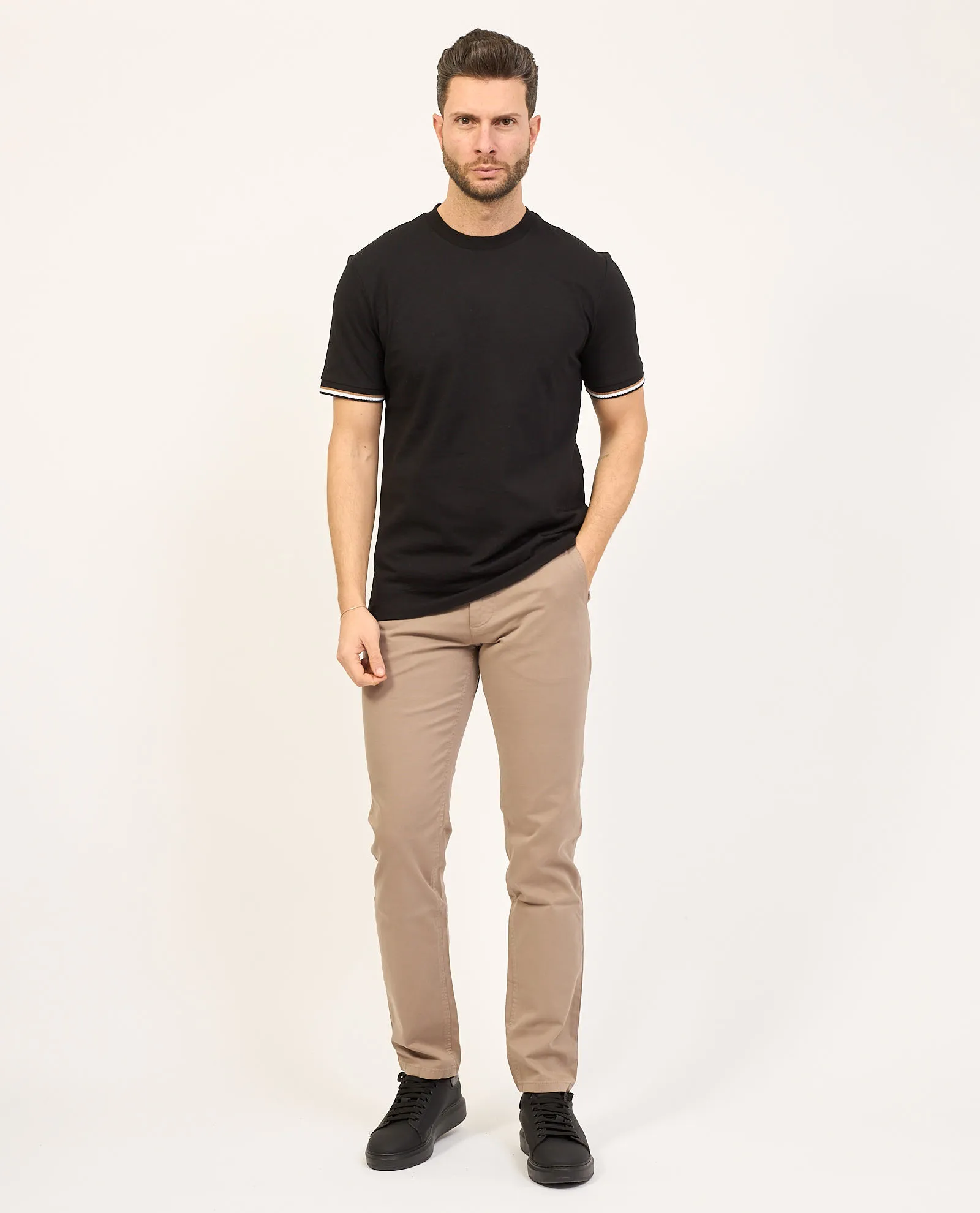 T-shirt uomo Boss girocollo con righe sulle maniche