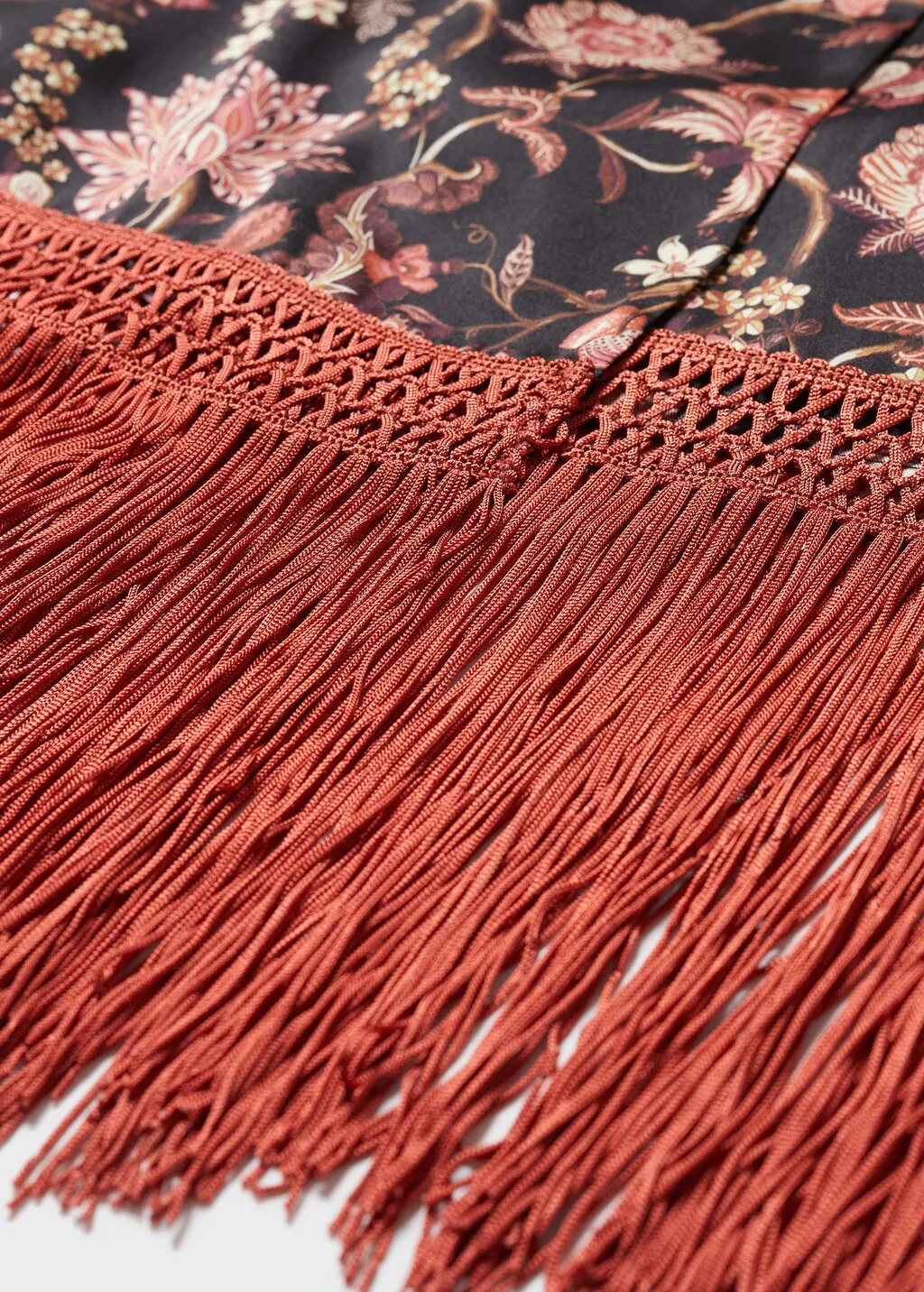 Vestito frange bordo inferiore