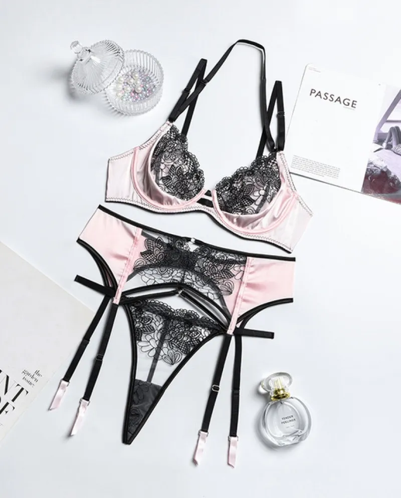 Yimunancy Set di 3 pezzi di reggiseno in pizzo con scollo allamericana Set di biancheria intima perizoma gotica da donna Set di